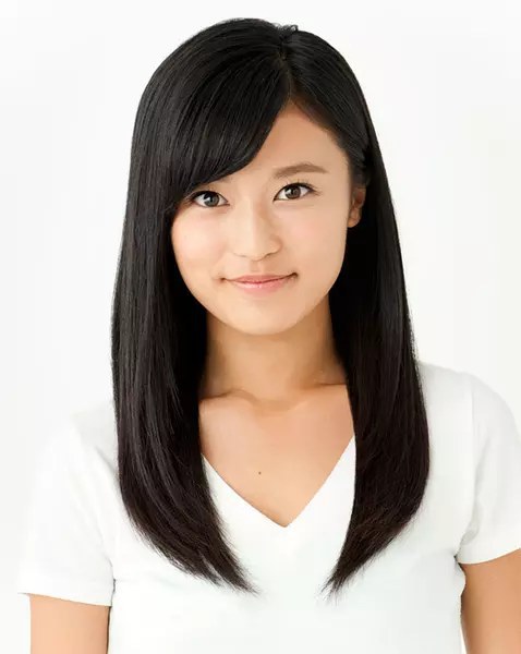 小岛瑠璃子 Ruriko Kojima