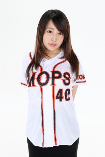 桥元优奈 Yuna Hashimoto