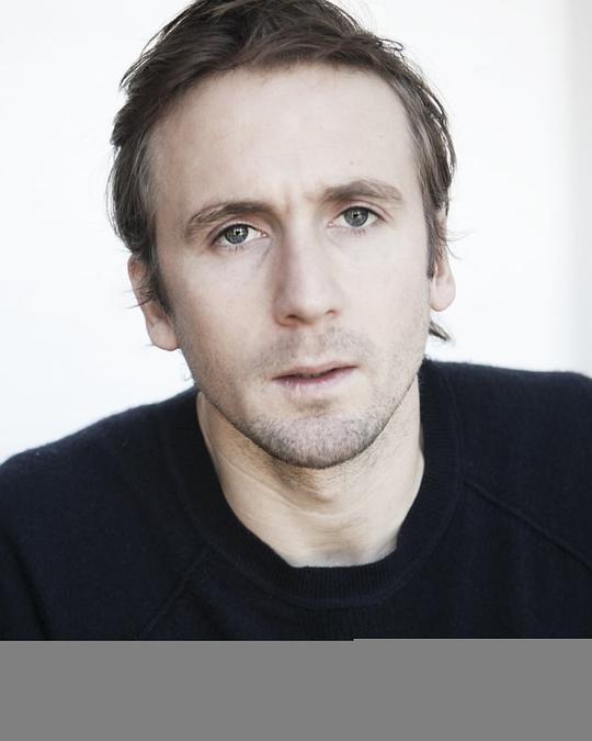 汤姆·巴斯登 Tom Basden