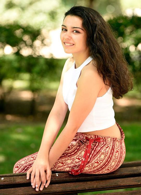 卡尔拉·吉阿兹 Carla Diaz