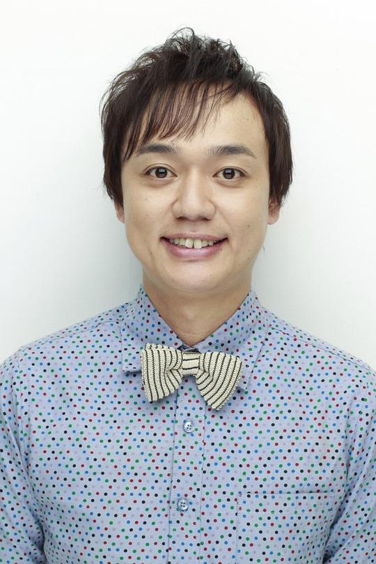 冈安章介 Akiyoshi Okayasu