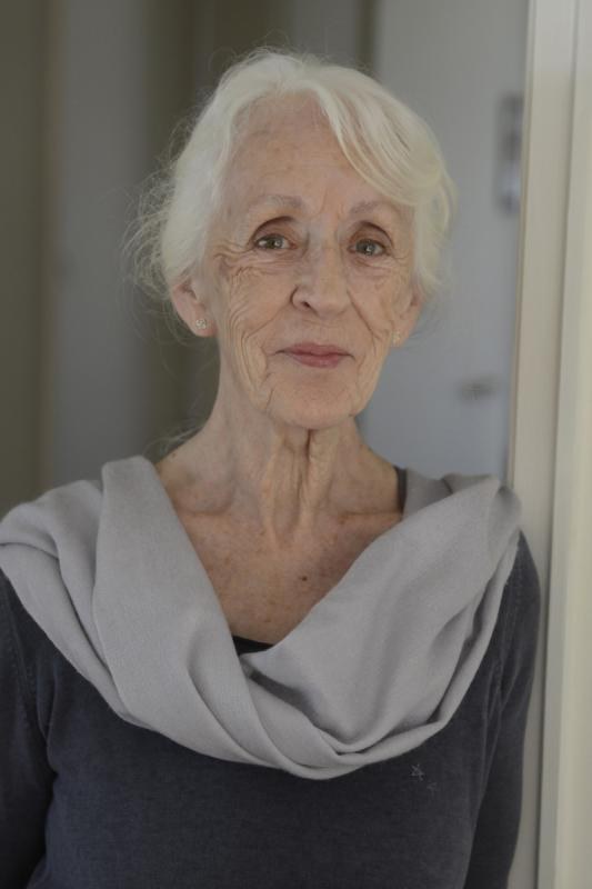 帕特里夏·洛夫兰德 Patricia Loveland