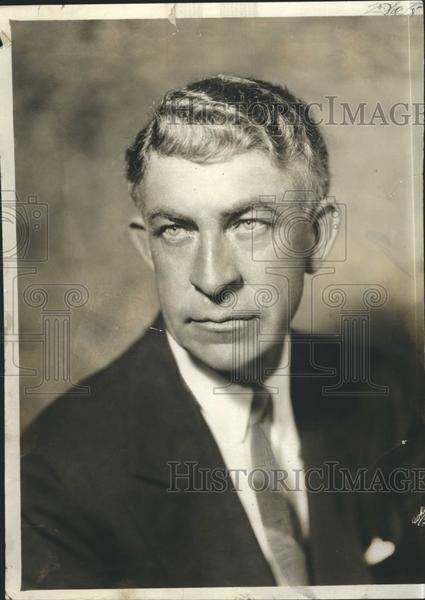 阿瑟·拜伦 Arthur Byron