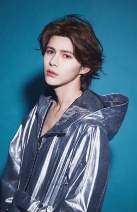 万翔 Xiang Wan