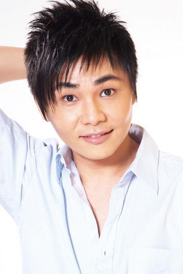 冷中易 Zhongyi Leng