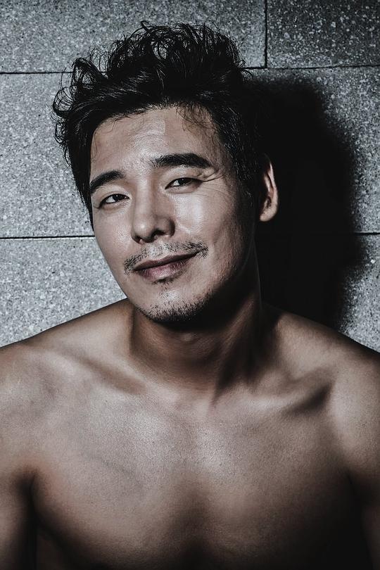 崔里浩 Choi Ri-ho