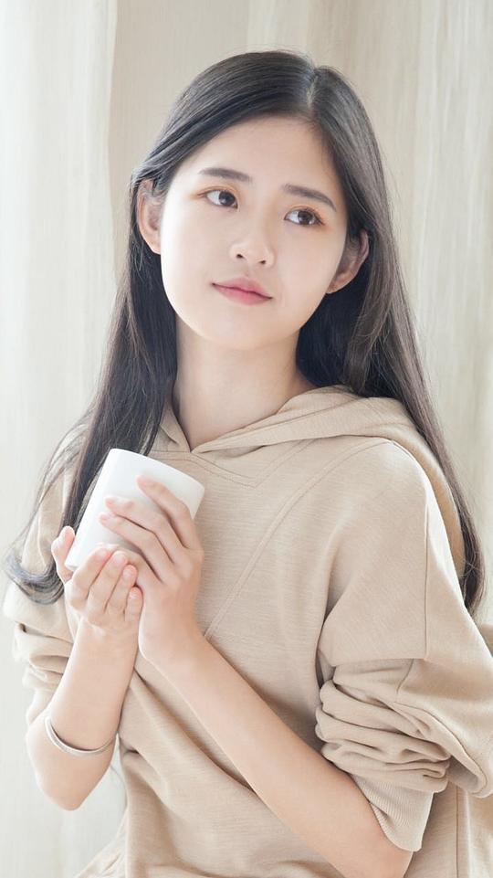 应亦涵 Yihan Ying