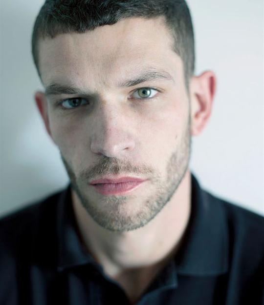 阿诺德·瓦卢瓦 Arnaud Valois