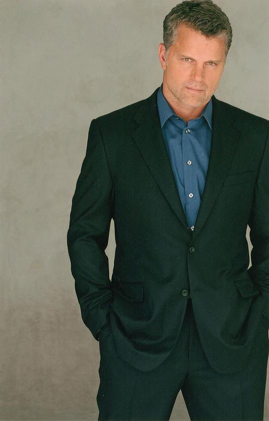 波·阿诺德 Boo Arnold