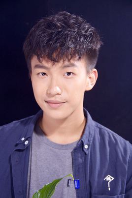 黄浚良 Junliang Huang