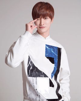 卜冠之 Guanzhi Bo