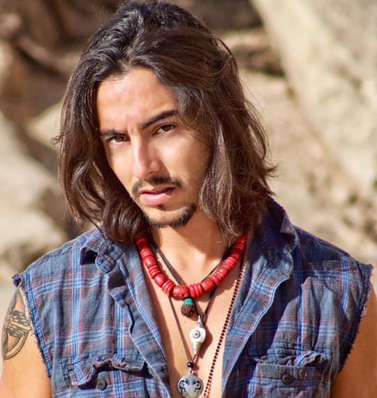 约翰·布埃诺 John Bueno