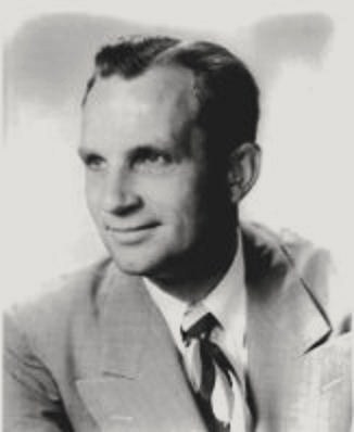 艾伦雷诺兹 Alan Reynolds