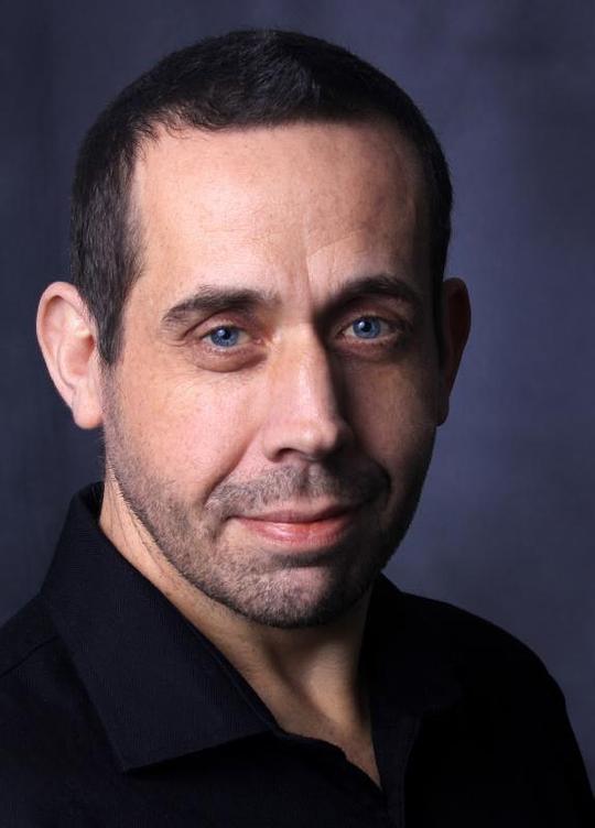 理查德·班克斯 Richard Banks