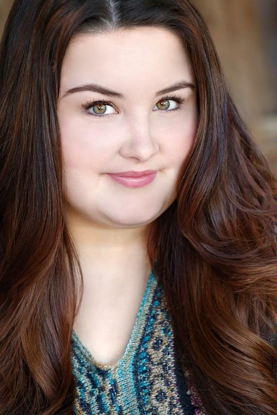 伊莎贝拉·阿玛拉 Isabella Amara