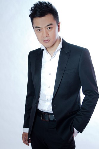 王品一 Pingyi Wang