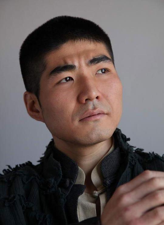 周翔 Xiang Zhou