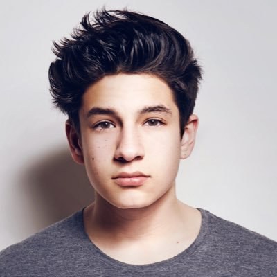 诺厄·列维 Noah Levi