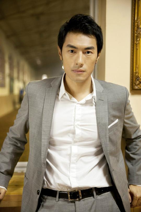 卢冰铉 Bingxuan Lu