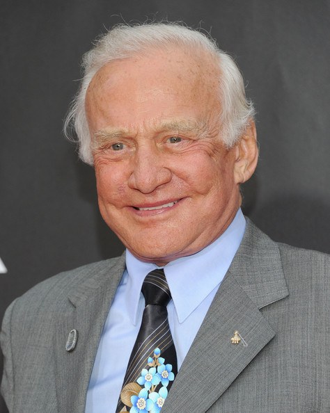 巴兹·奥德林 Buzz Aldrin