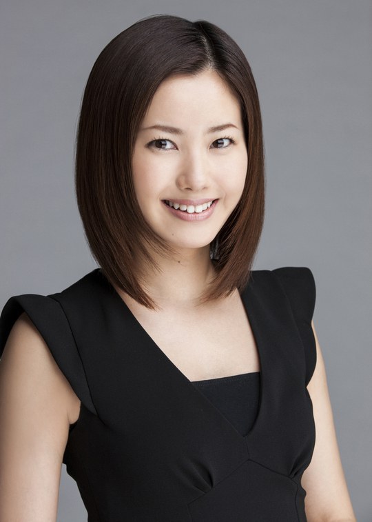 内藤理沙 Risa Naitô