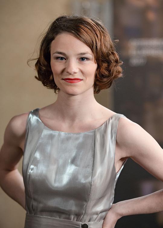 瓦莱丽·帕赫纳 Valerie Pachner