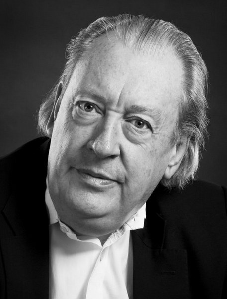 迈克尔·卡尔金 Michael Culkin