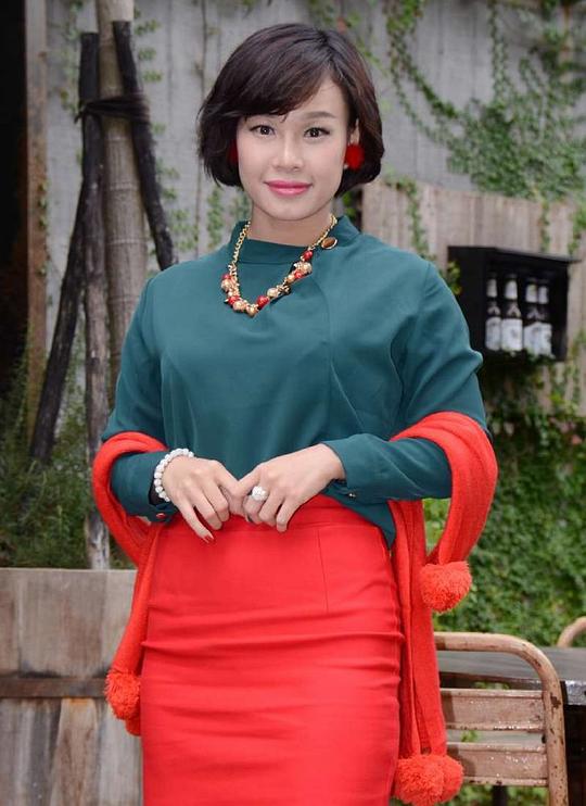 阮氏翠恒 Thi Thuy Hang Nguyen