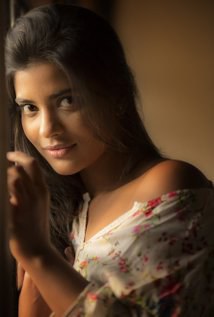 艾西瓦娅·拉杰什 Aishwarya Rajesh