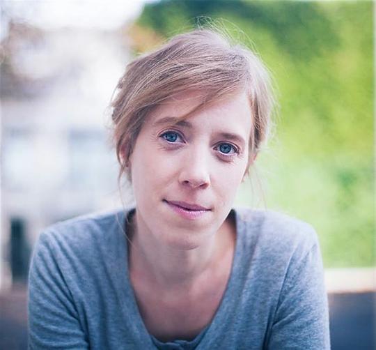 克里斯特尔·科尼尔 Christelle Cornil