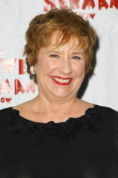 琳恩·玛丽·斯图尔特 Lynne Marie Stewart