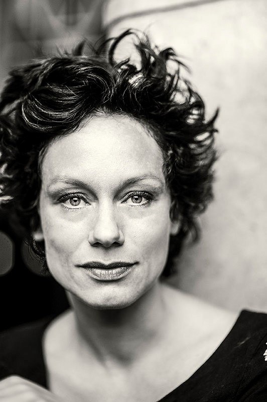 丽贝卡·因德穆 Rebecca Indermaur