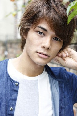 八代拓 Taku Yashiro