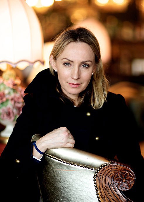 丽萨·麦坤 Lisa McCune