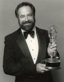 加里·戴维·古德伯格 Gary David Goldberg