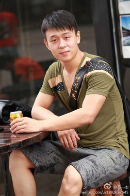 吕一杰 Yijie Lü