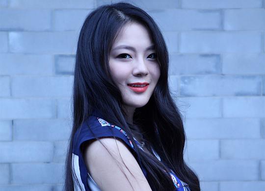 卢洋 Yang Lu