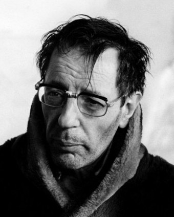 让·布伊兹 Jean Bouise