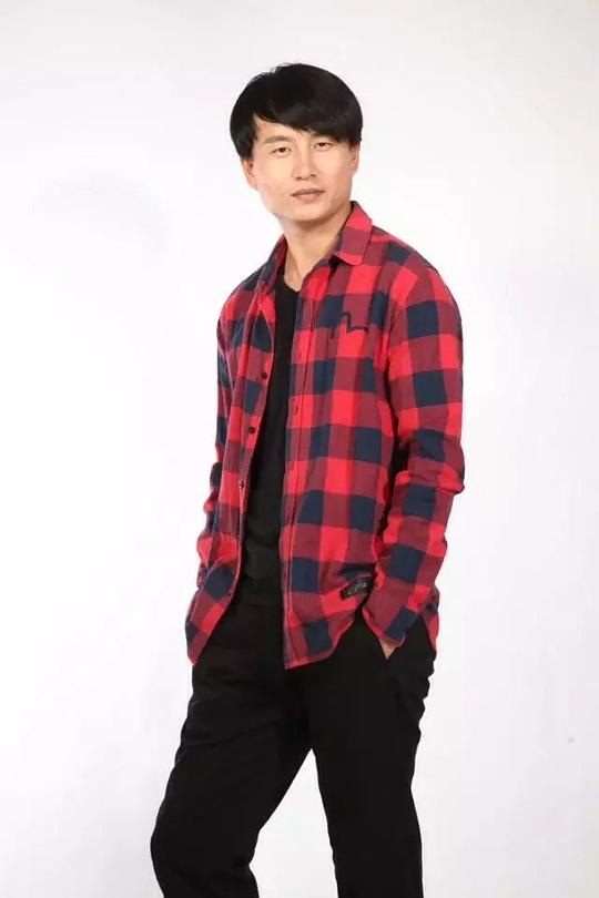 李炳易 Bingyi Li