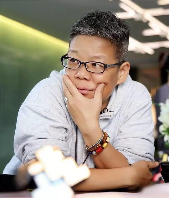 胡意涓 Yijuan Hu
