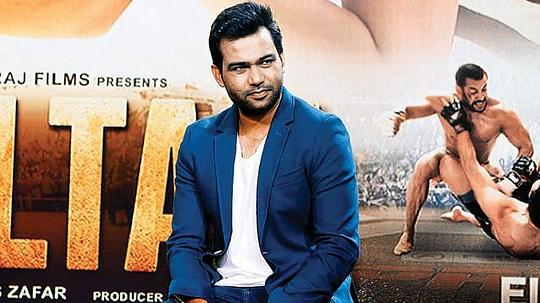 阿里·阿巴斯·札法 Ali Abbas Zafar