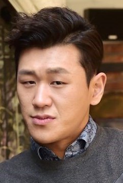 姜宏硕 Kang Hong-suk