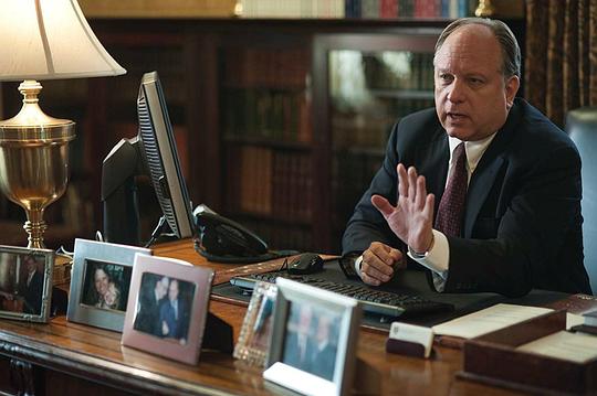 道格拉斯·尤巴斯基 Douglas Urbanski