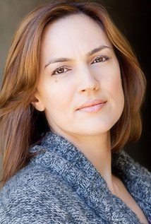 莱斯莉·费拉 Lesley Fera