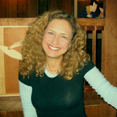 珍妮·伊莱亚斯 Jeannie Elias