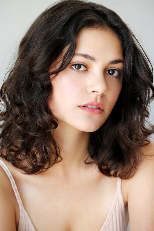 布鲁·亨特 Blu Hunt