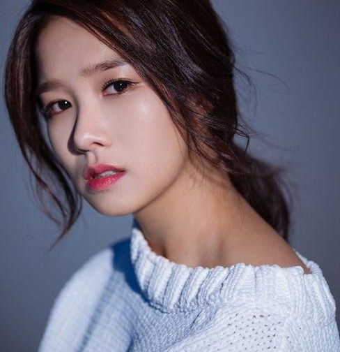 赵秀荷 Soo-ha Jo