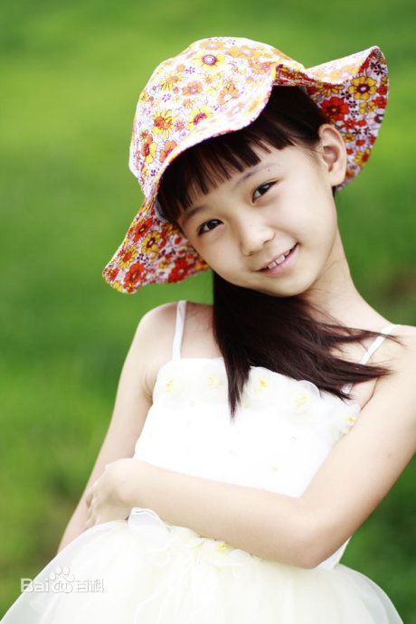 胡馨元 Xinyuan Hu