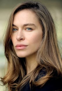 柯尔斯蒂·阿弗顿 Kirsty Averton