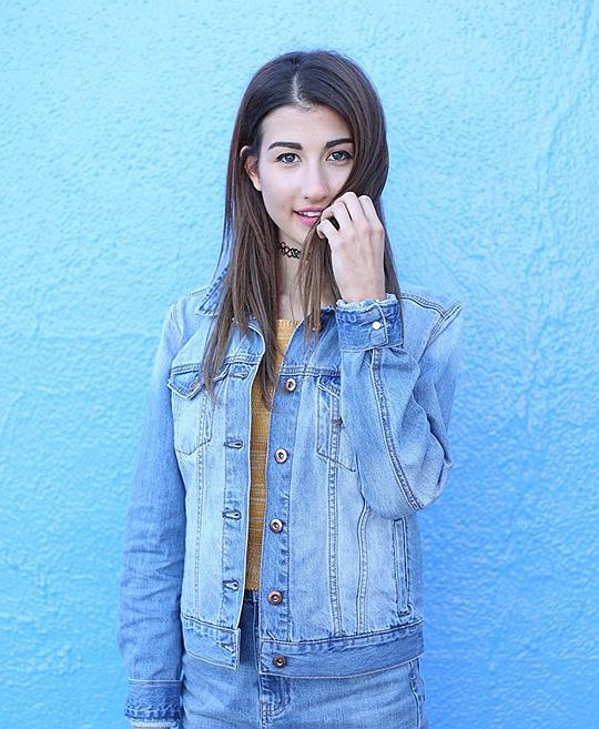麦格·迪安杰利斯 Meg DeAngelis